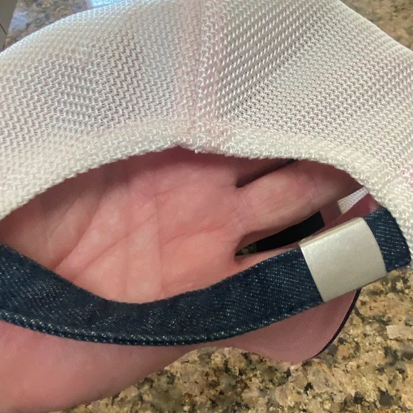 JOHN DEERE Tractors Farming Denim Mesh Women’s OS Strap Back Baseball Hat - Picture 5 of 5